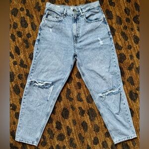 Tapered Leg Tommy Jeans